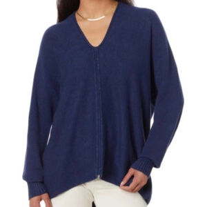 Women's Lilly Pulitzer Sevie Dolman Navy V-Neck Sweater M